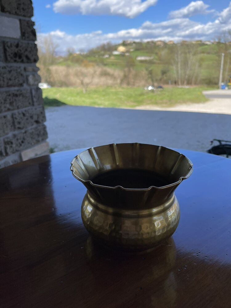 ANTICO VASO IN OTTONE